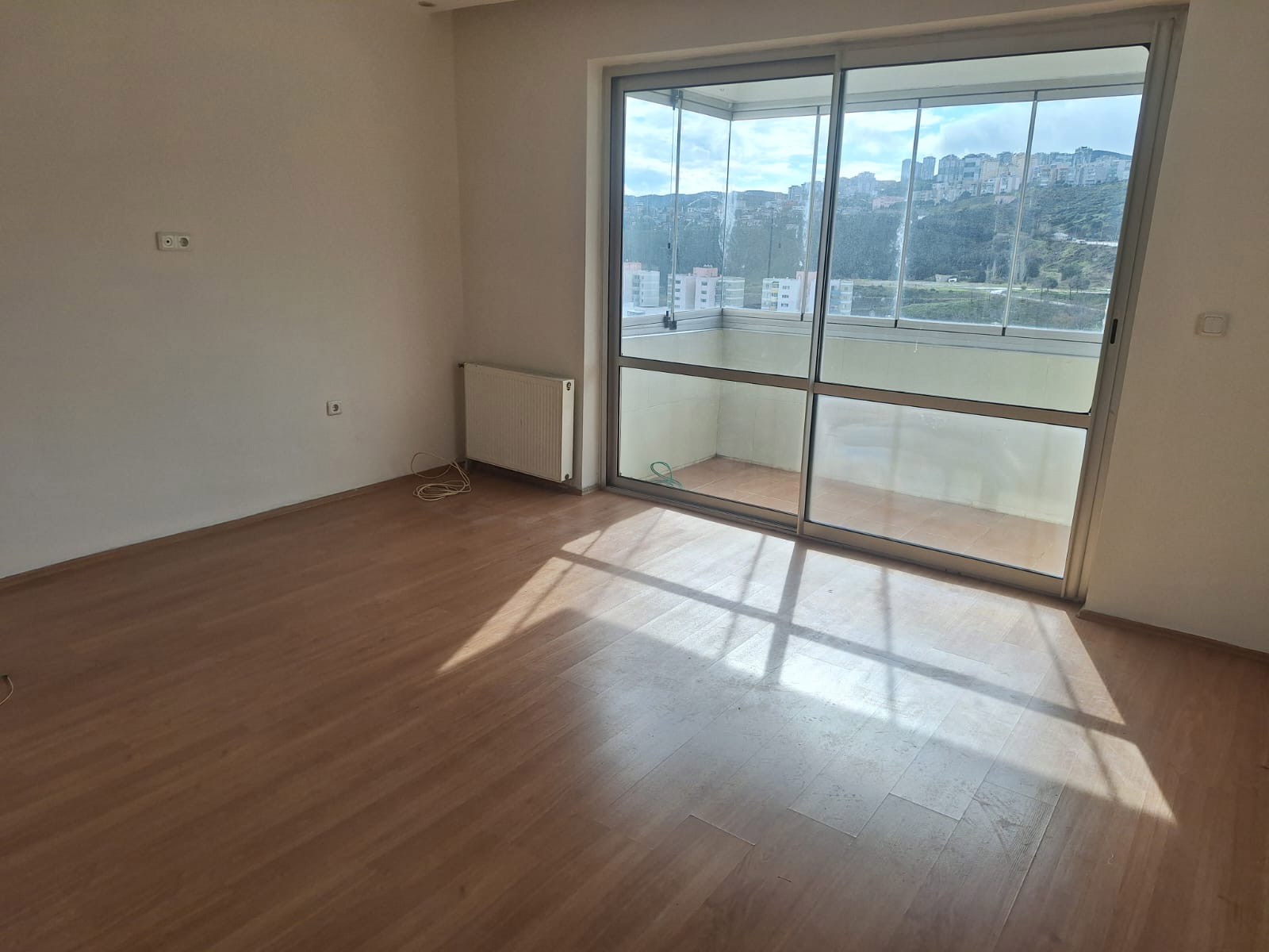 OLİMPİYAT KÖYÜ KİRALIK 2+1 ARAKAT DAİRE