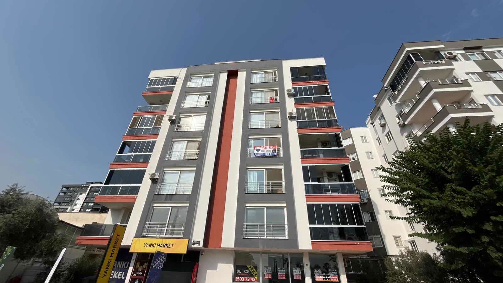 REMAX GÜNEY'DEN ERDEMLI SAHILINDE FULL DENİZ MANZARALI 2.5+1 SATILIK DAİRE