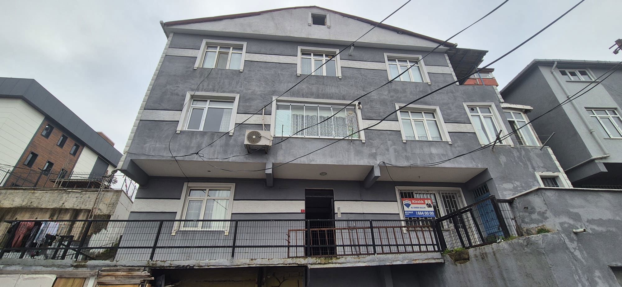 PENDİK'DE AHMET YESEVİ MAHALLESİNDE KİRALIK 2+1 DAİRE
