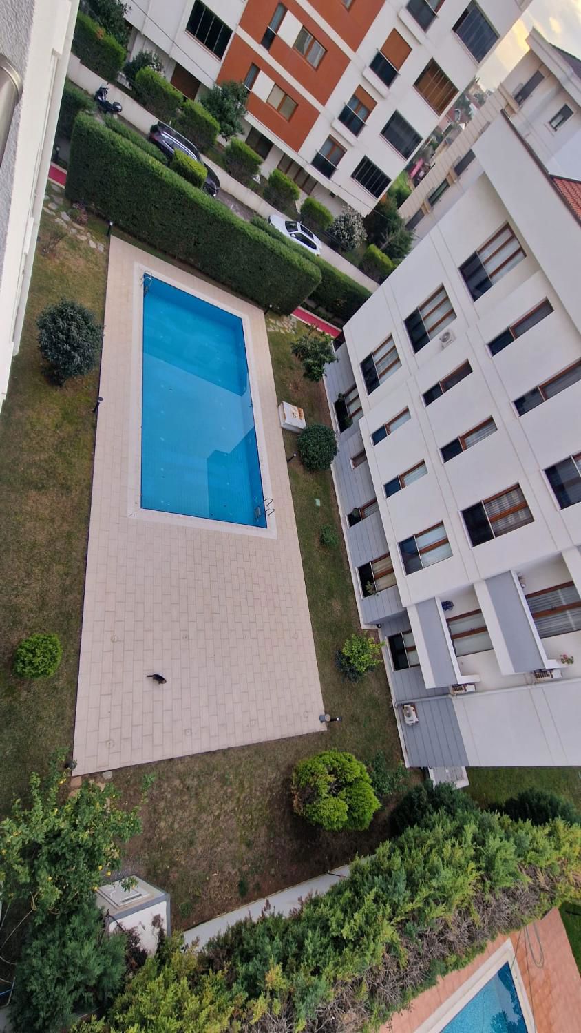 TUZLA CAMİ MAHALLESİ EKOL PARK DRAMA EVLERİNDE BULUNAN 5+2 İSKANLI DUBLEKS DAİREMİZ SATILIKTIR.