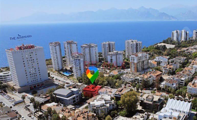 THE MARMARA HOTEL KARŞISI SATILIK BAHÇE KATI 2+1 DAİRE