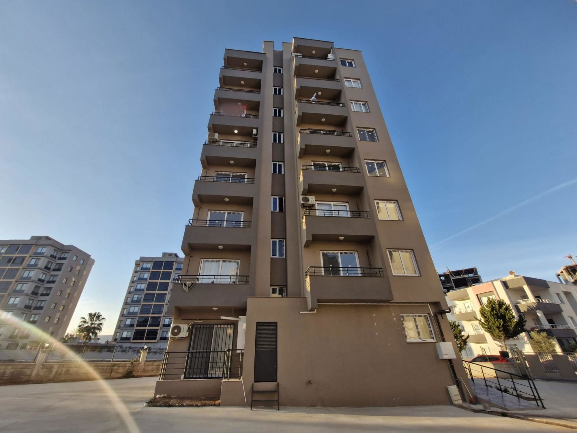 REMAX PALM'DEN ESKİ MEZİTLİ'DE OTURUMA HAZIR EŞYA OPSİYONLU 1+1