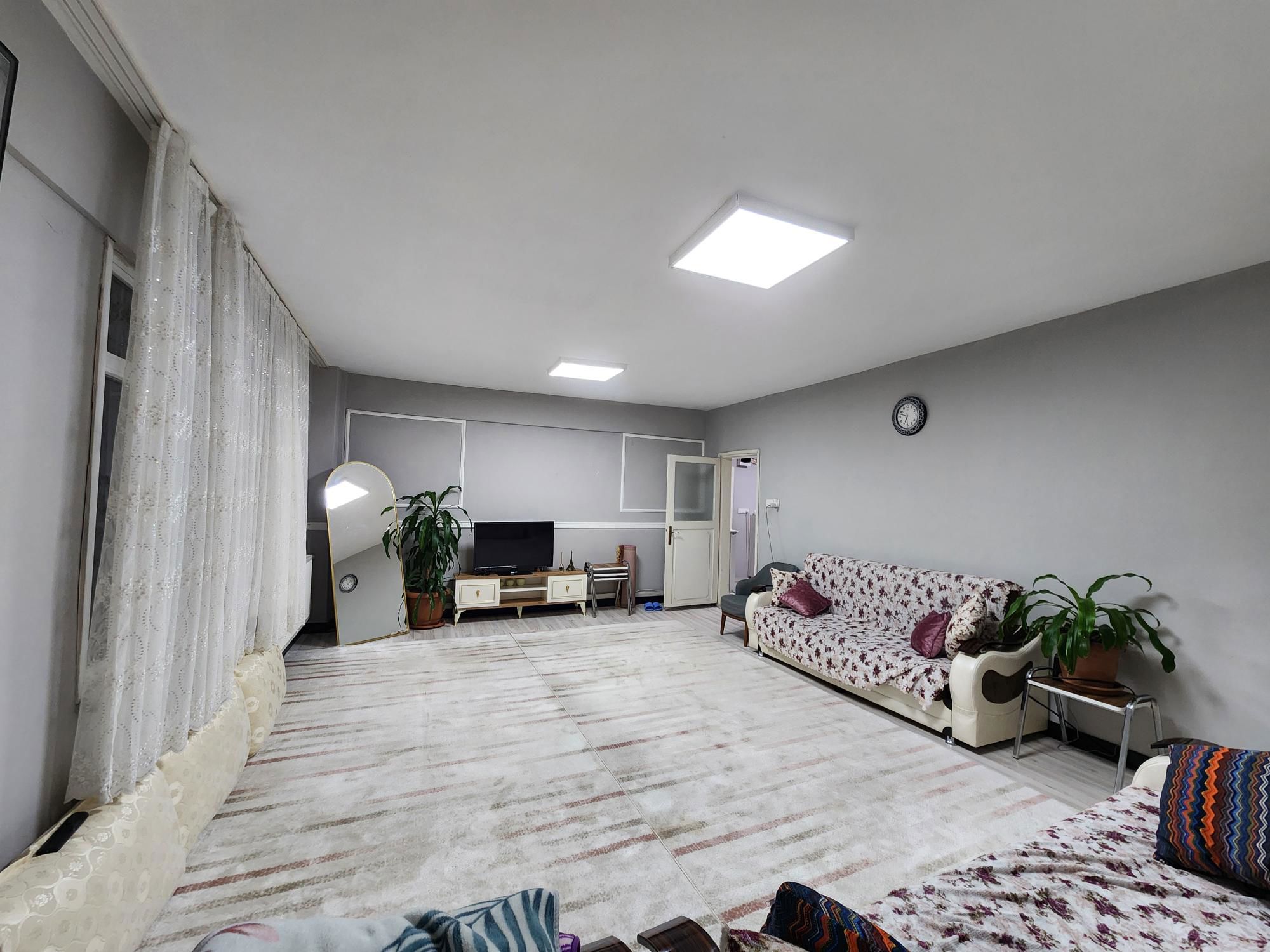 SULTANBEYLİ MECİDİYE MH.  SATILIK 2+1 ARAKAT 68,59MT ARSA PAYI