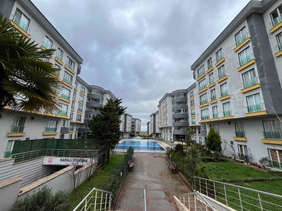 TUZLA ORHANLI FIYAKA 3 SITESINDE 2+1 KIRALIK DAIRE