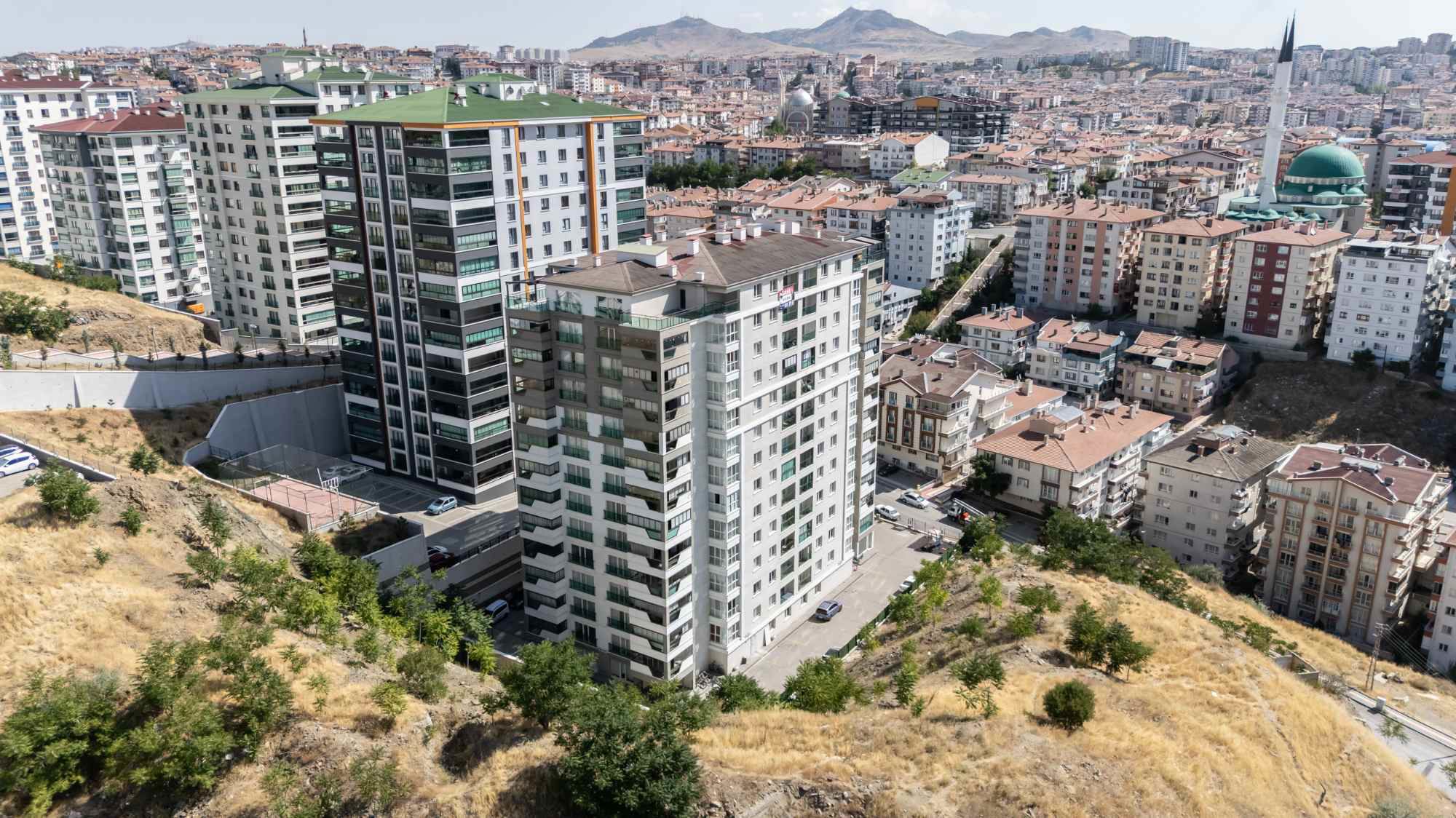MAMAK TÜRKÖZÜ Fİ LİFE SİTESİ KİRALIK TERASLI DUBLEKS DAİRE 6+1