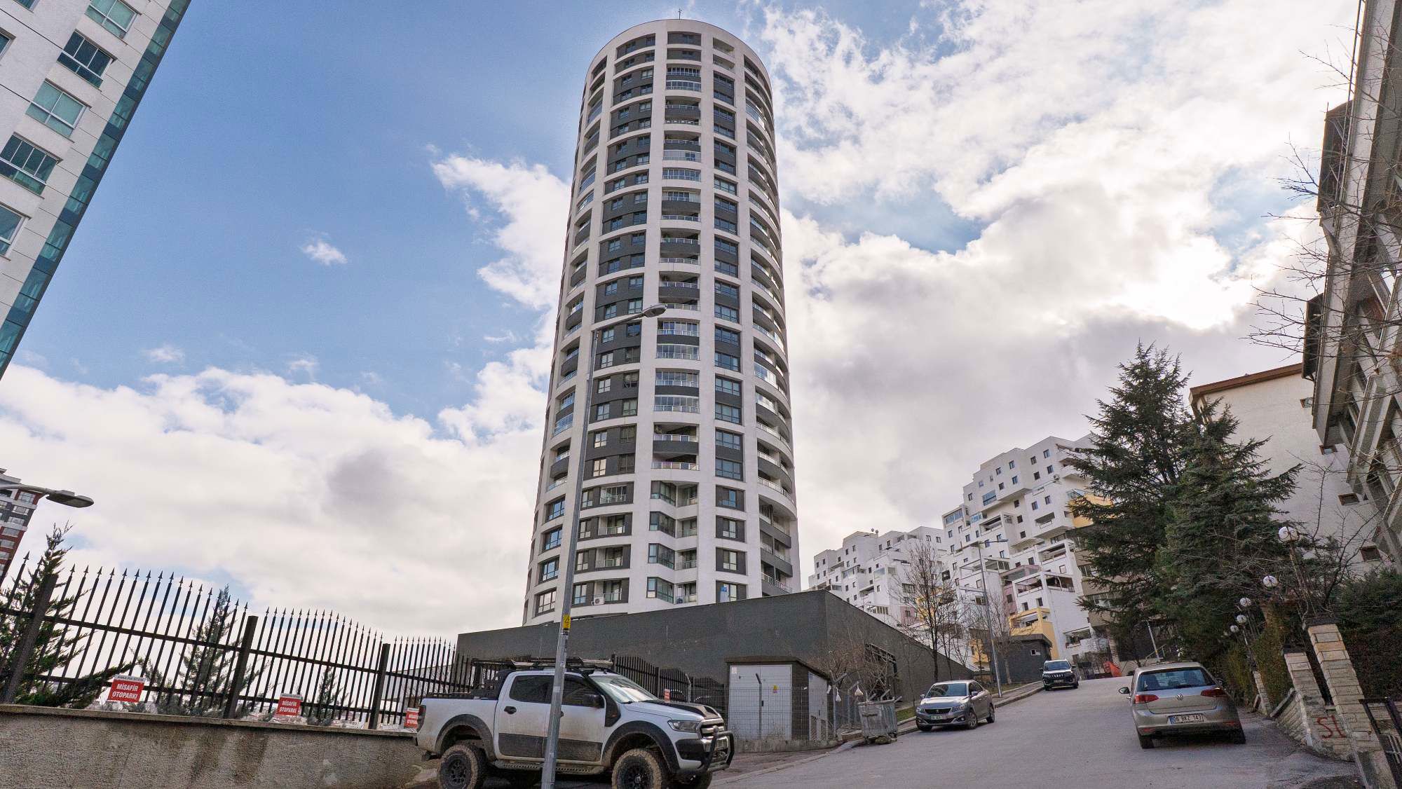 PYLON RESIDENCE 11. KAT ŞEHİR MANZARALI BOŞ 4+1 SATILIK DAİRE