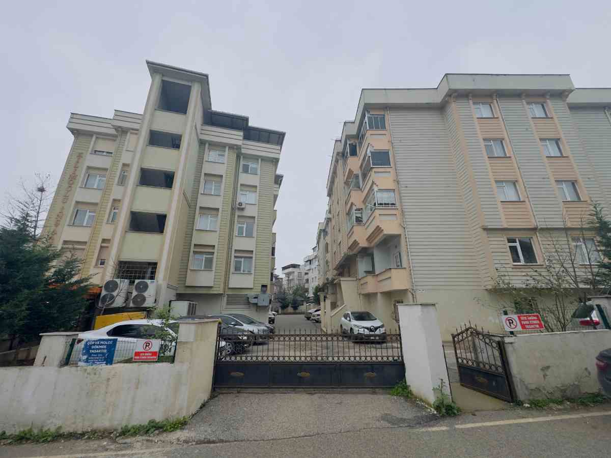 GEBZE ARAPÇEŞME MAHALLESİ 3+2 SATILIK DUBLEXS DAİRE
