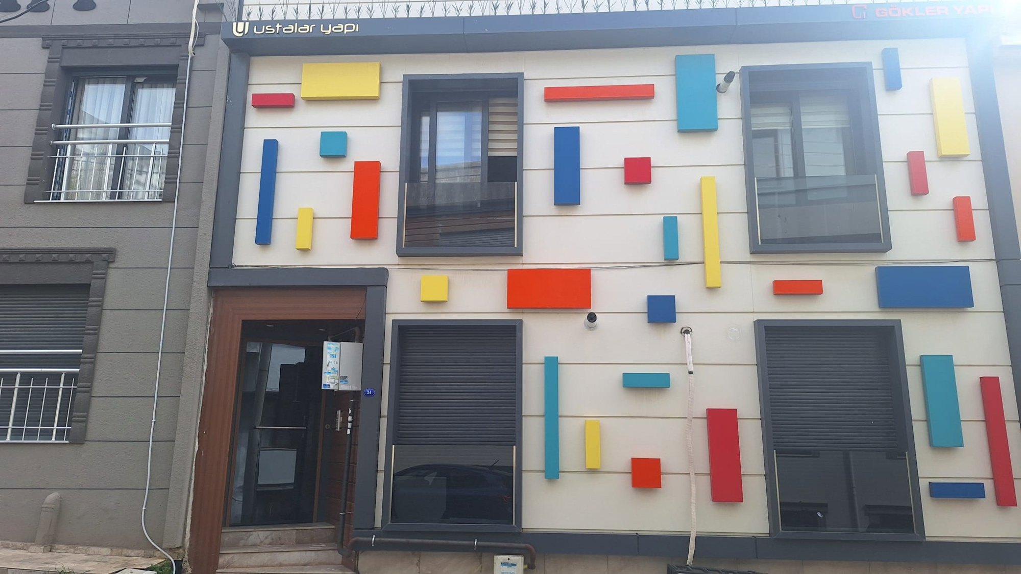 İZMIR BUCA ATATÜRK MH. D.GAZLI EŞYALI SATILIK 1+1 DAİRE