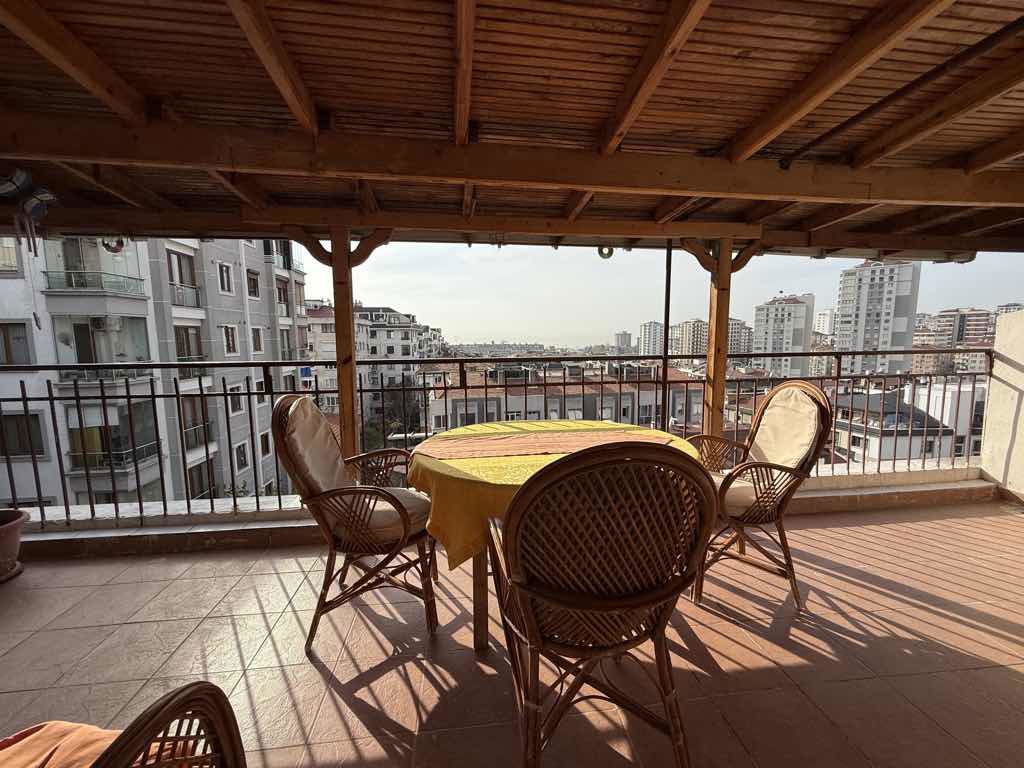 ALTINTEPE’DE TERASLI DUBLEKS DAİRE