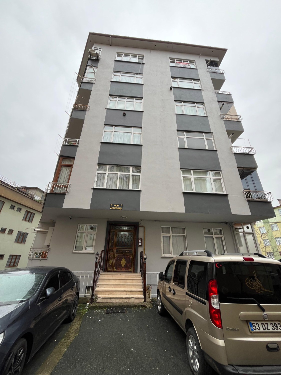 RE/MAX ORİON'DAN ÇARŞI MAH. KİRALIK 3+1 DAİRE