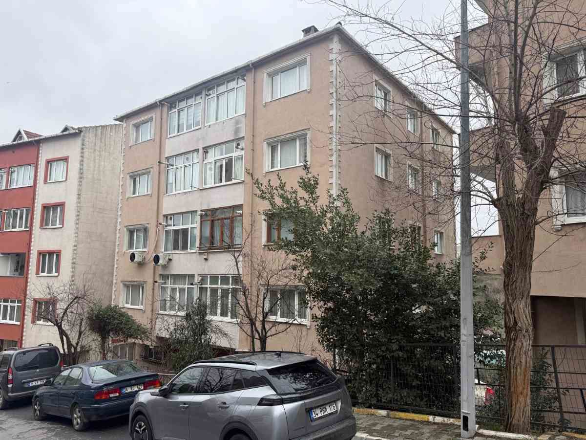 REMAX MASADAN ALİBEYKÖY AKŞEMSETTİN MAHALLESİNDE GENİŞ 1+1 DAİRE
