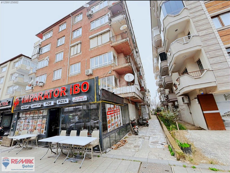 RE/MAX ŞEHİR YALOVA'DAN FATİH CADDESİN'DE 2+1 KİRALIK DAİRE