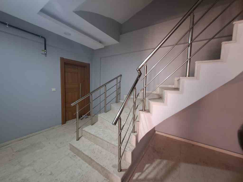 HIDIRLIK MAHALLESİ MERKEZDE SATILIK GENİŞ 1+1 DAİRE
