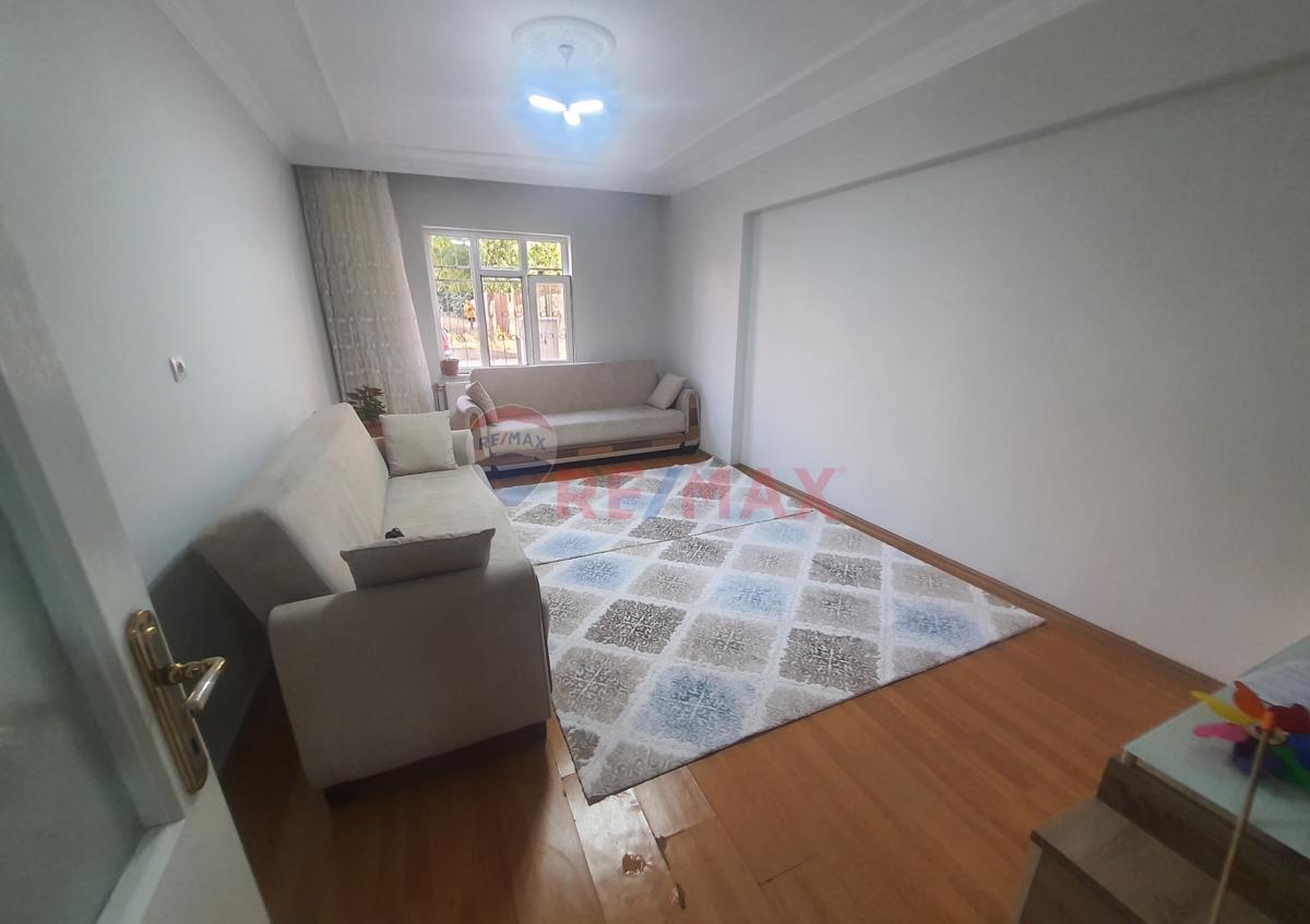 REMAX DOĞUDAN SANAYİ MAHALLESİDE LEVENT SK.TA 3+1 SATILIK DAİRE