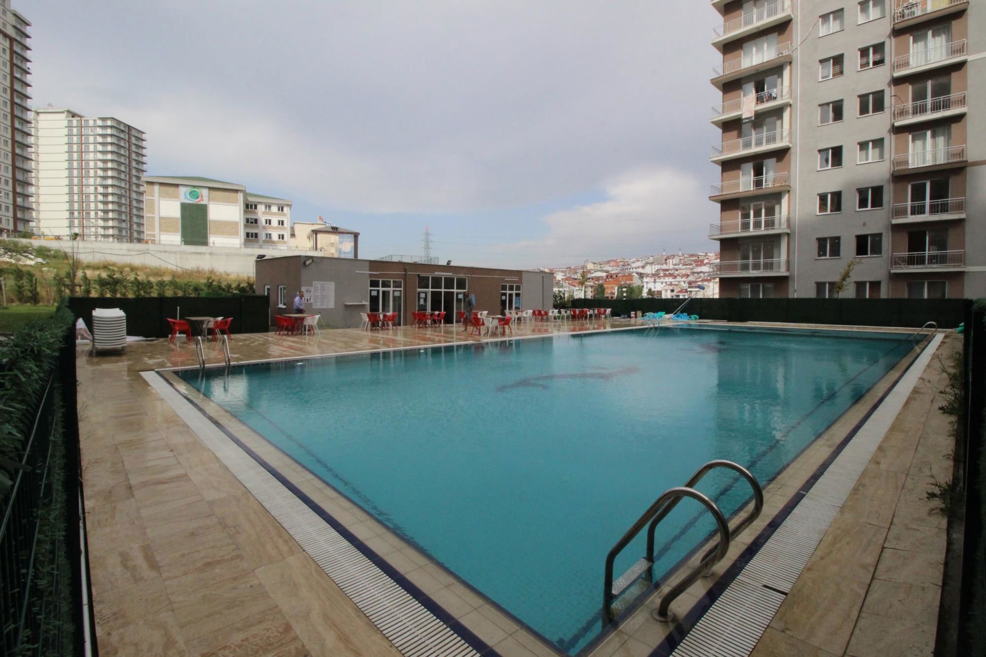 REMAX MAHAL'DEN SOSYAL AKTİVİTELİ SİTE İÇERİSİNDE YATIRIMLIK 1+1 SATILIK DAİRE