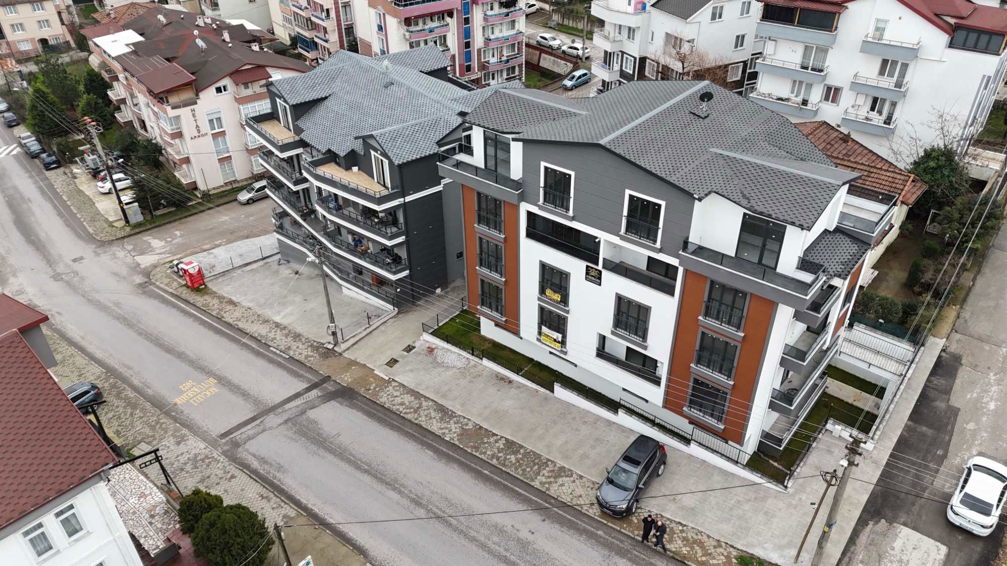 GÖLCÜK PİYALEPAŞA MAHALLESİNDE 2+1 ARA KAT DAİRE