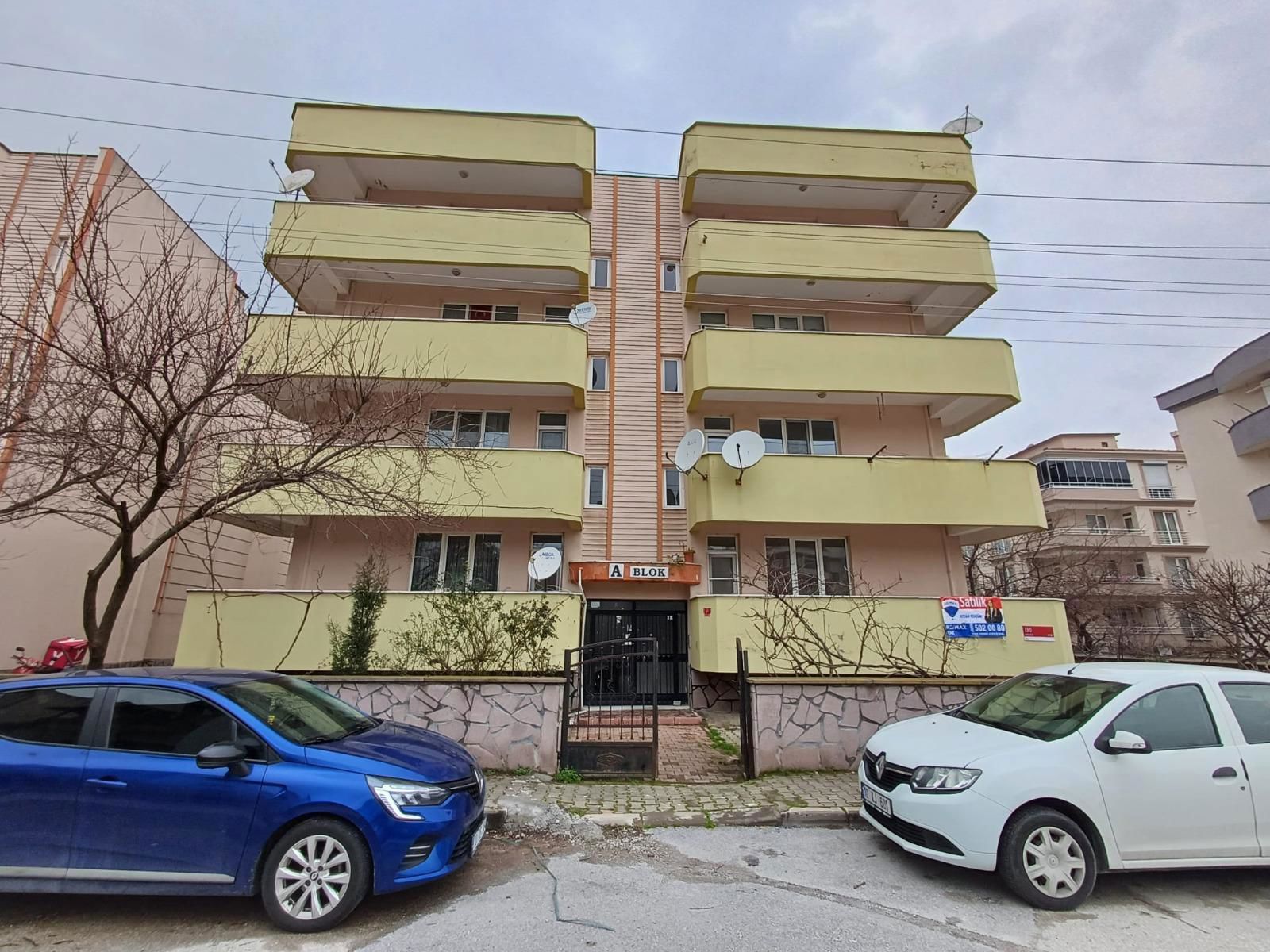RE/MAX YAZ'DAN PAŞAALANI MAH. 3+1 SATILIK DAIRE