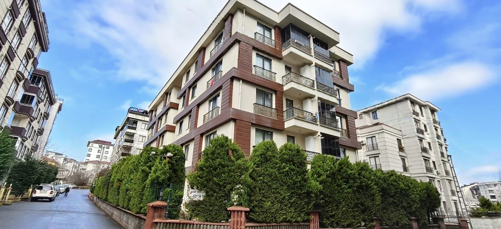 ÇEKMEKÖY ALEMDAĞ 'DA KİRALIK DAİRE 113 M2 2+1 SİTE KONSEPTLİ