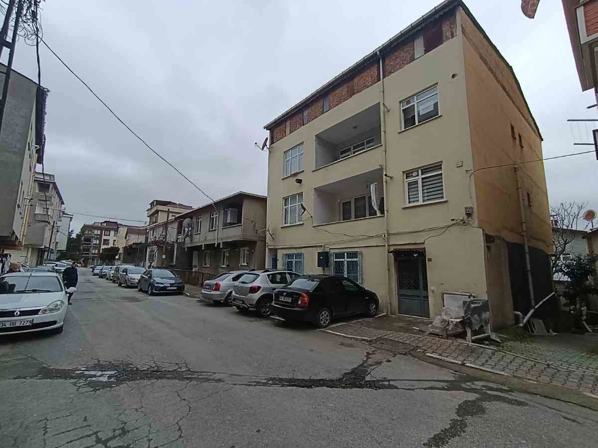 ABDURRAHMAN GAZİ MAHALLESİ’NDE ARSA TAPULU 3+1 – NET 105 M² SATILIK DAİRE