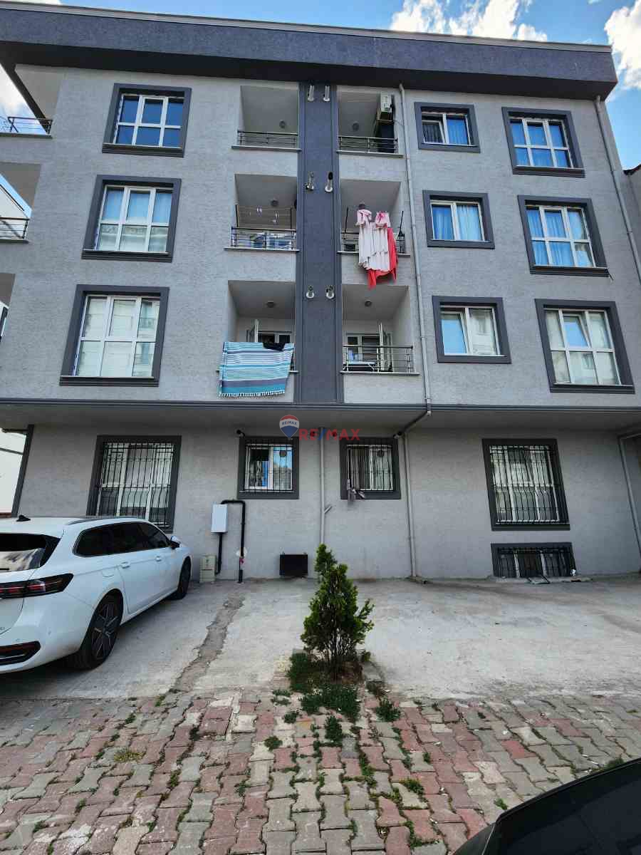 SULTANBEYLİ ADİL MH. 3+1 GENİŞ KULLANIŞLI ÜST DUBLEKS