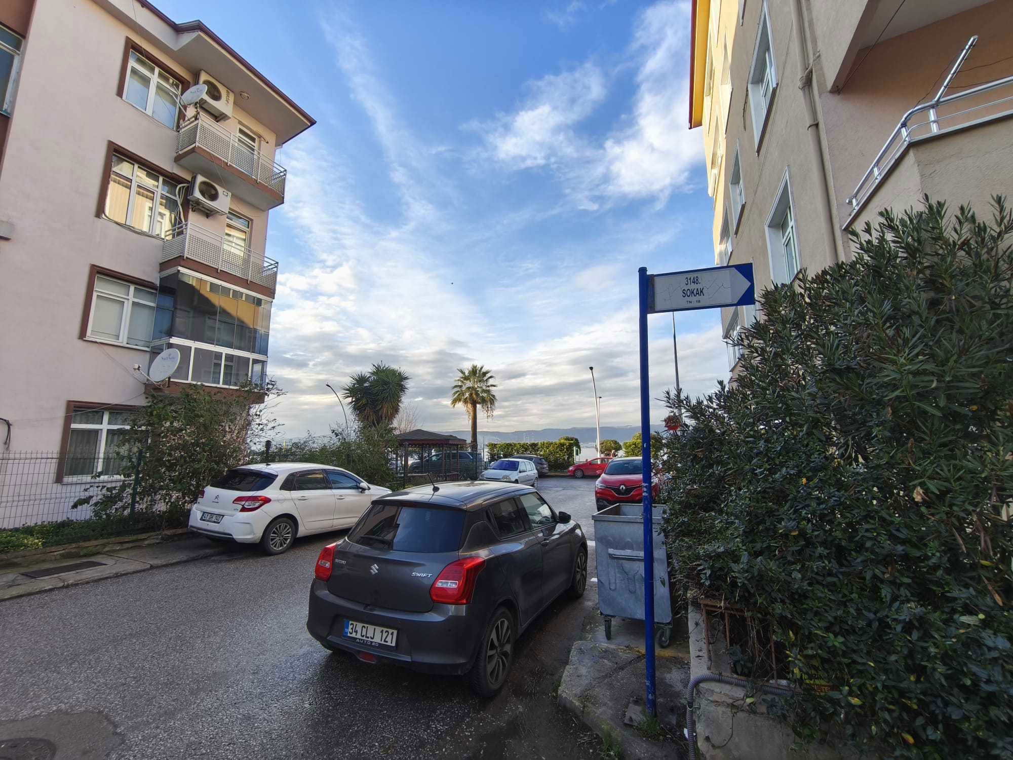 DEĞİRMENDERE REMAX NATURAL'DEN İÇİ FULL YAPILI SATILIK 2+1 DAİRE
