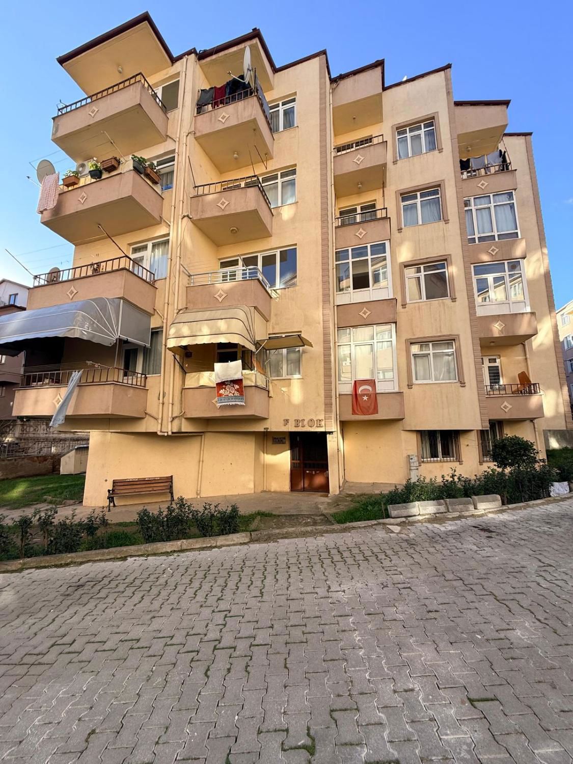 REMAX DREAM'DEN DERİNCE DUMLUPINAR MAH.2+1 KİRALIK DAİRE