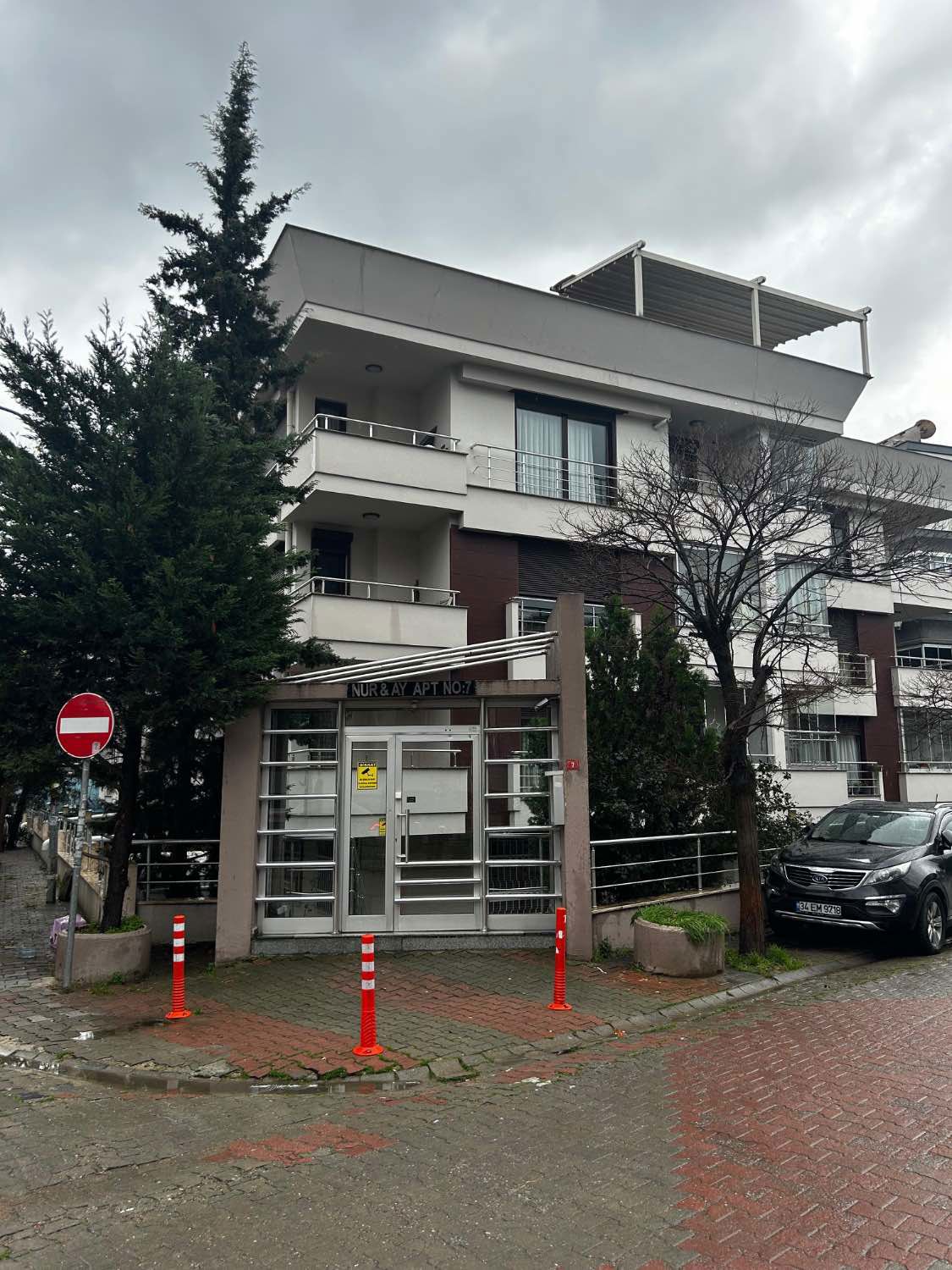 KÜÇÜKYALI SAHIL KESIMINDE ÖZEL TASARIMLI SATILIK  BÜYÜK DUBLEKS