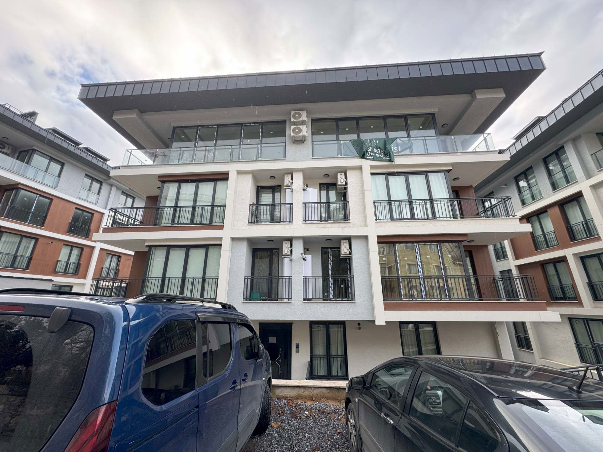 ÜSKÜDAR VADİ ÇENGELKÖY MUHTEŞEM LOKASYON SATILIK 2+1 DAİRE