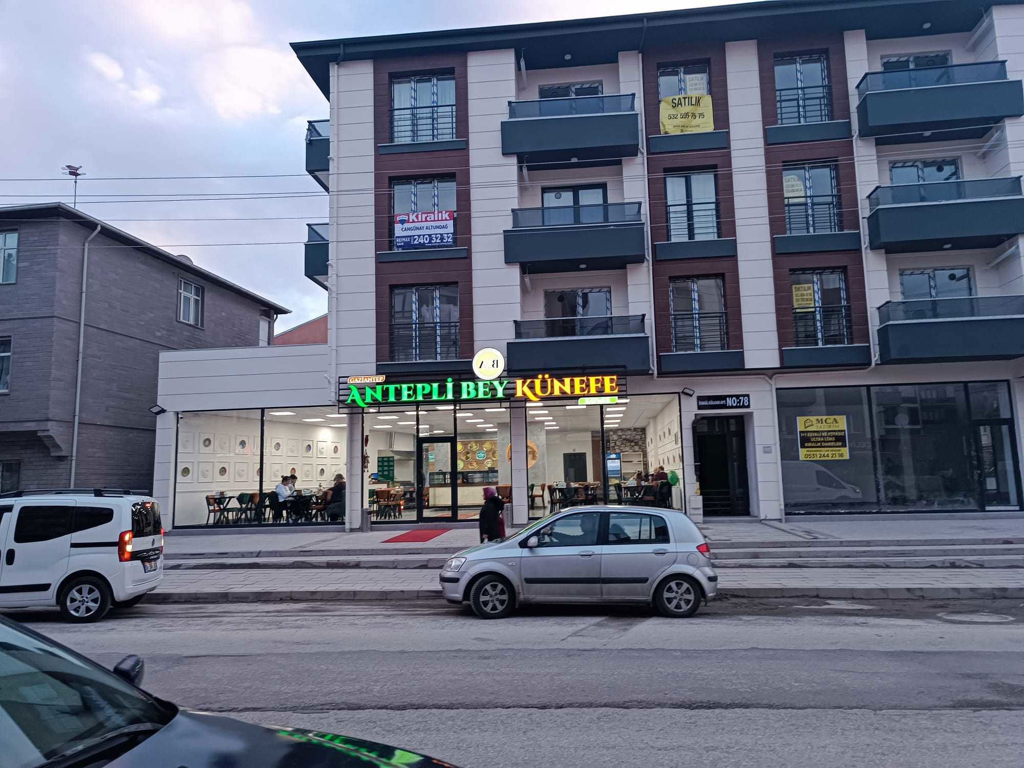 GÖLBAŞI BAHÇELİEVLER MERKEZDE SIFIR, KAPALI OTOPARKLI 1+1 DAİRE
