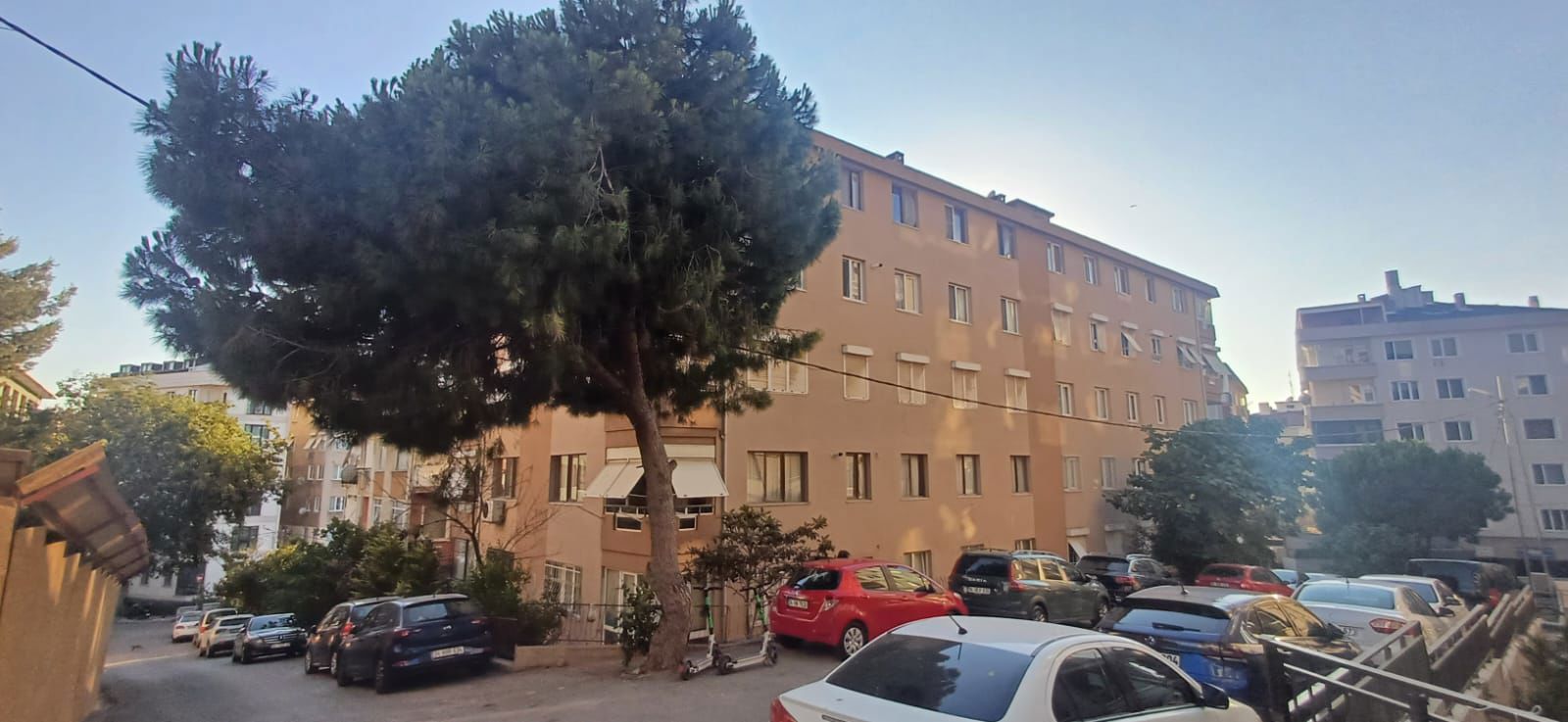 KÜÇÜKYALI MERKEZDE 2+1 KOMBİLİ ALTERNATİFSİZ YATIRIM FIRSATI