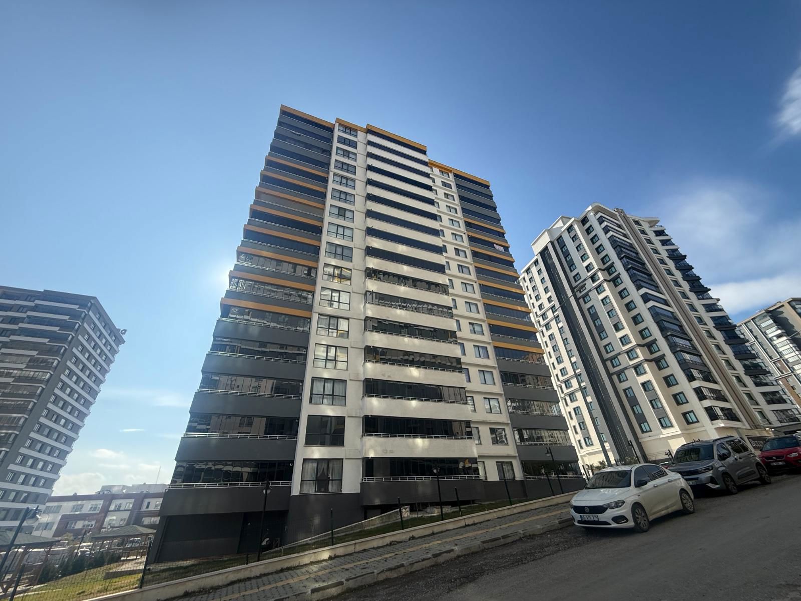 BALAÇ'TA BULUT KULE'DE 3+1