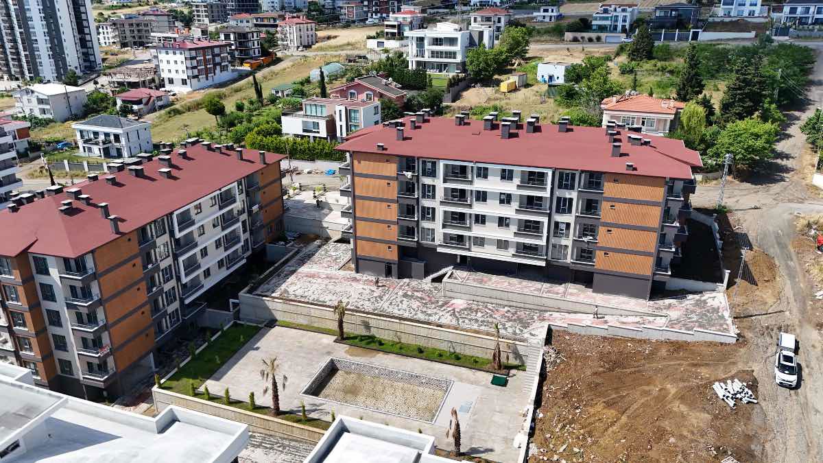 GÜLPARK 4’TE DENİZ & HAVUZ MANZARALI GENİŞ BALKONLU 1+1 SON FIRSAT!