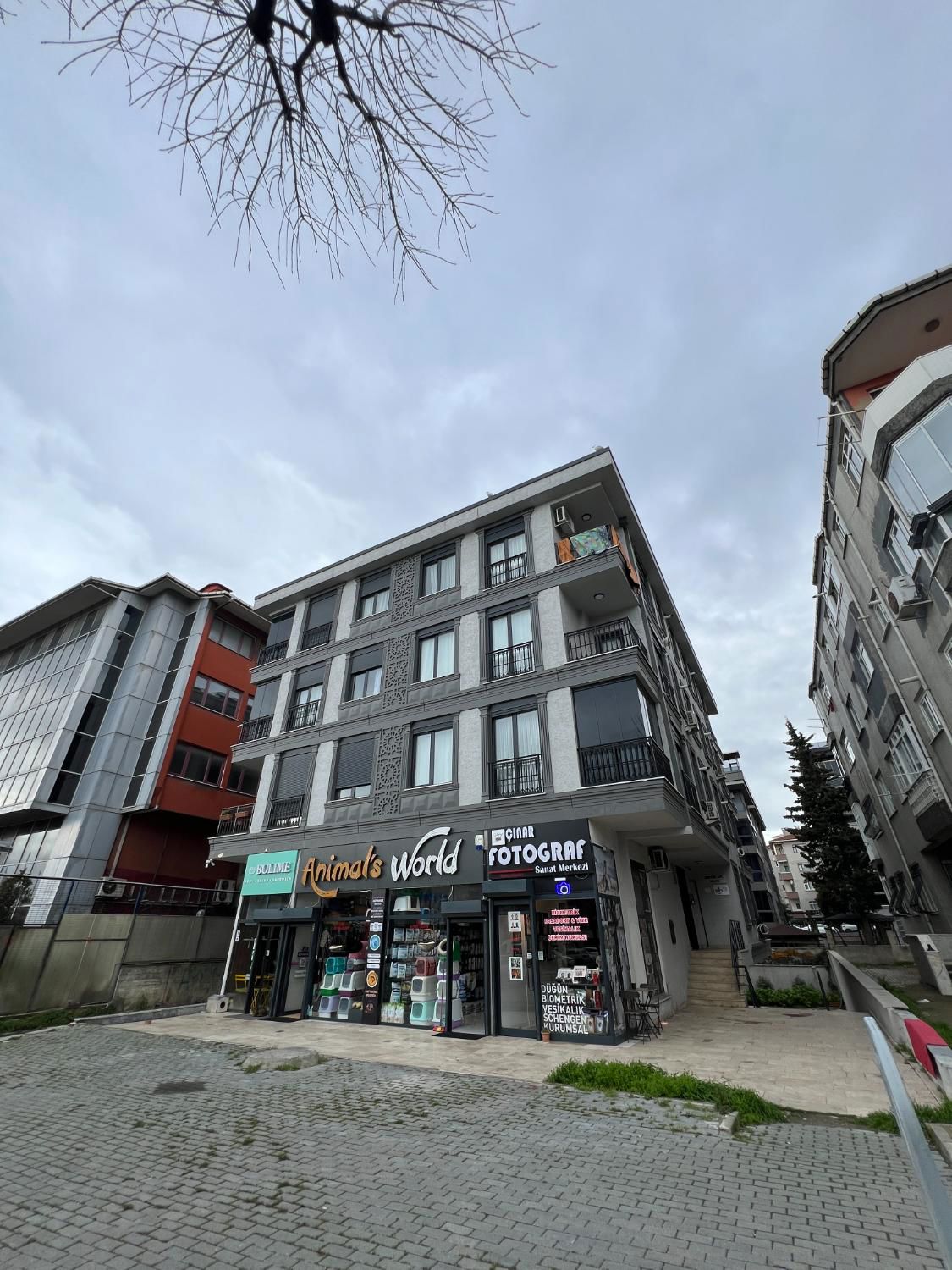 REMAX PRO YUNUS SERIN'DEN ADNAN KAHVECI BLV. 3. KAT GÜNEY CEPHE SATILIK