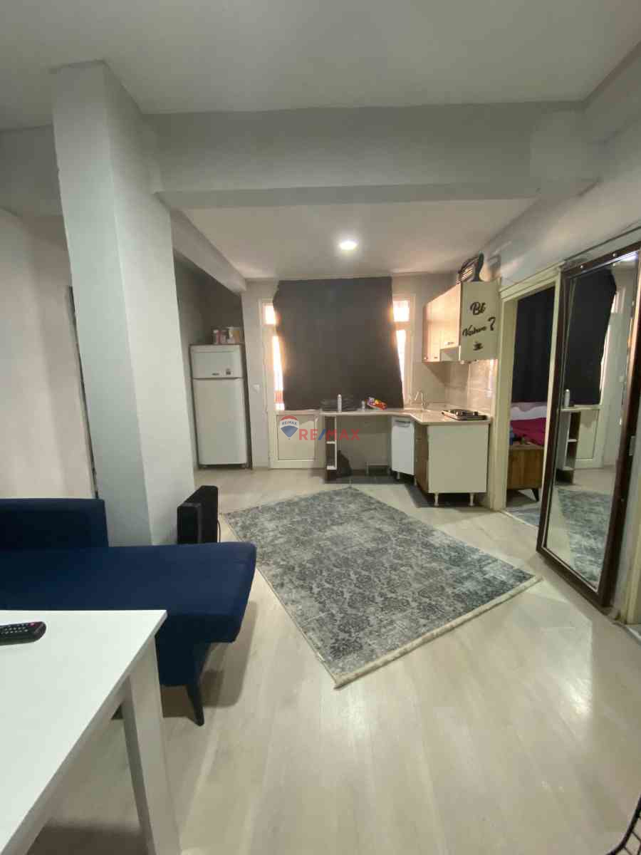 REMAX DREAM'DEN İZMİT'TE YATIRIMLIK 14.500TL KİRA GETİRİLİ 1+1
