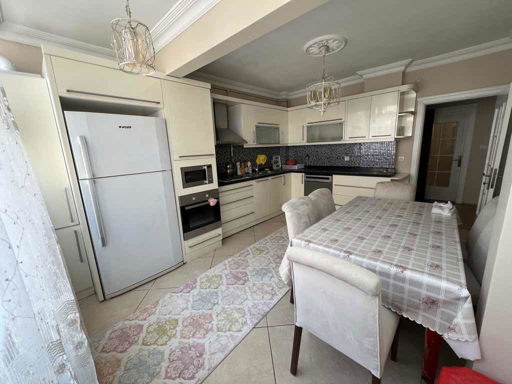 KAĞITHANE MERKEZ FULL EŞYALI 3+1 140 M2 DAİRE METRO:10 DK
