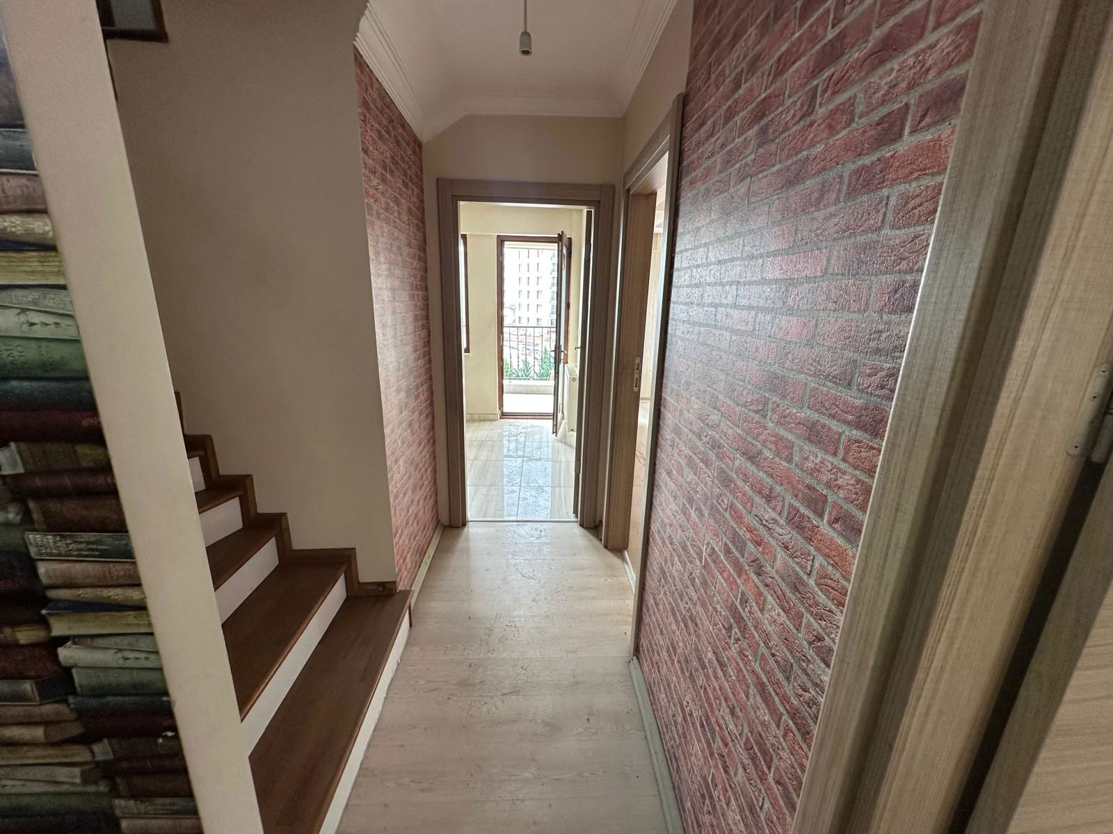 REMAX DREAMDEN ERENLER DE KİRALIK MANZARALI GENİŞ 3+1 DAİRE