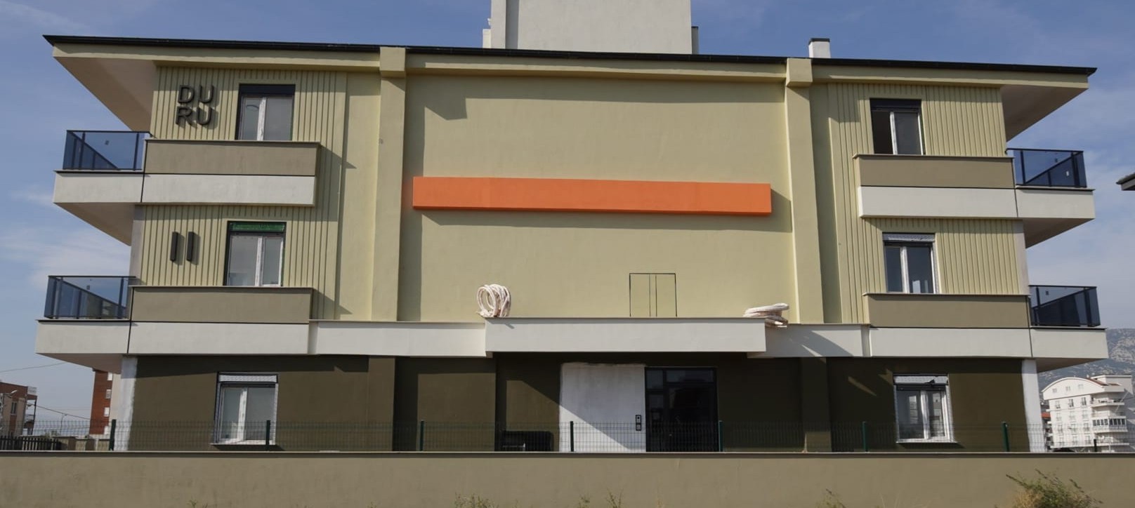 DÖŞEMEALTI ARA KAT 2+1 KİRALIK DAİRE