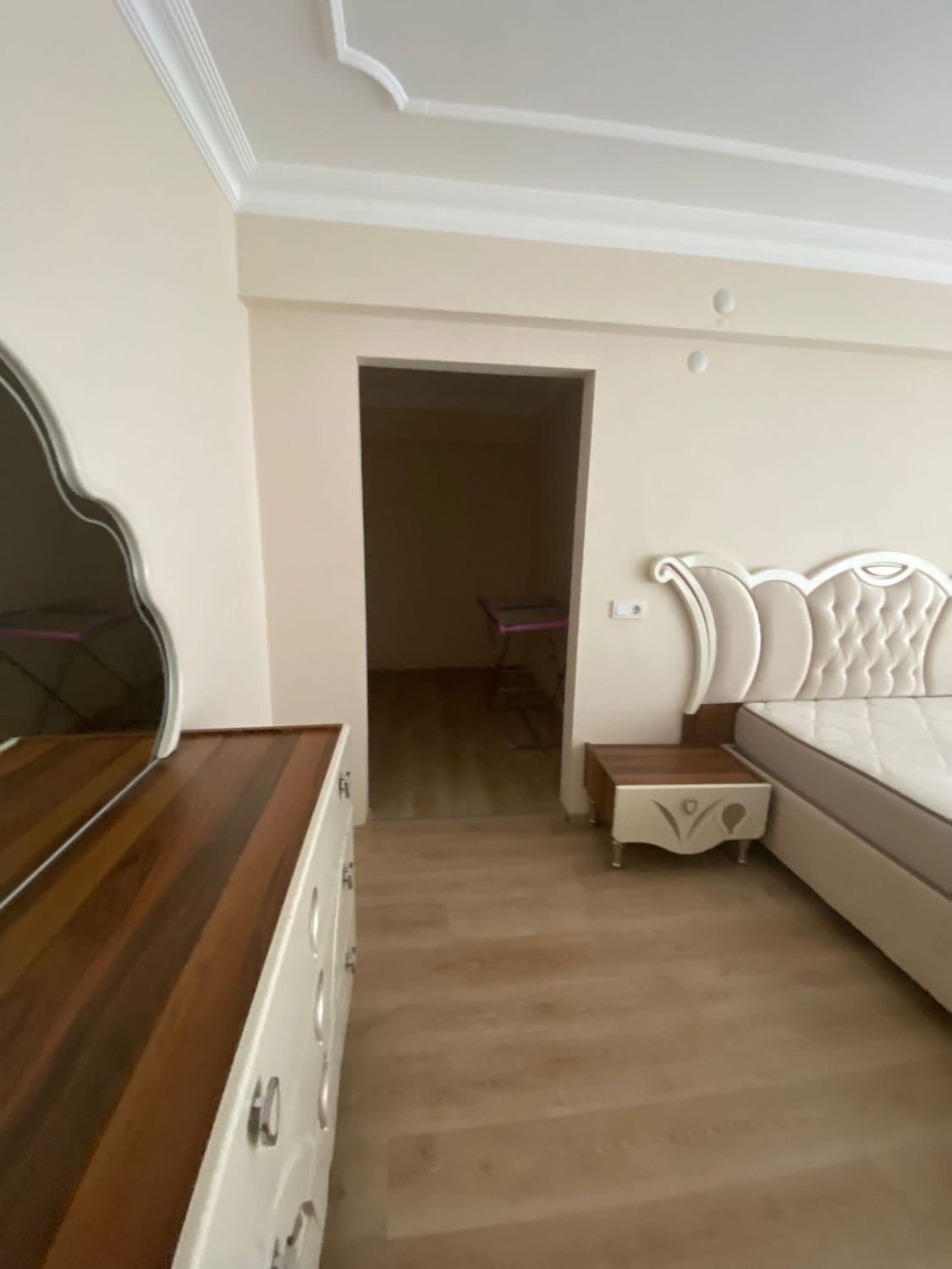 BARBAROS SATILIK 5+1 DAİRE