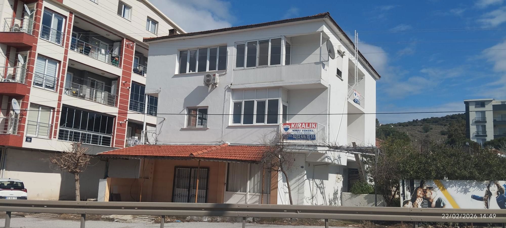 YENIŞAKRAN’DA ANA YOL ÜZERI, MASRAFSIZ KIRALIK 2+1 DAIRE!