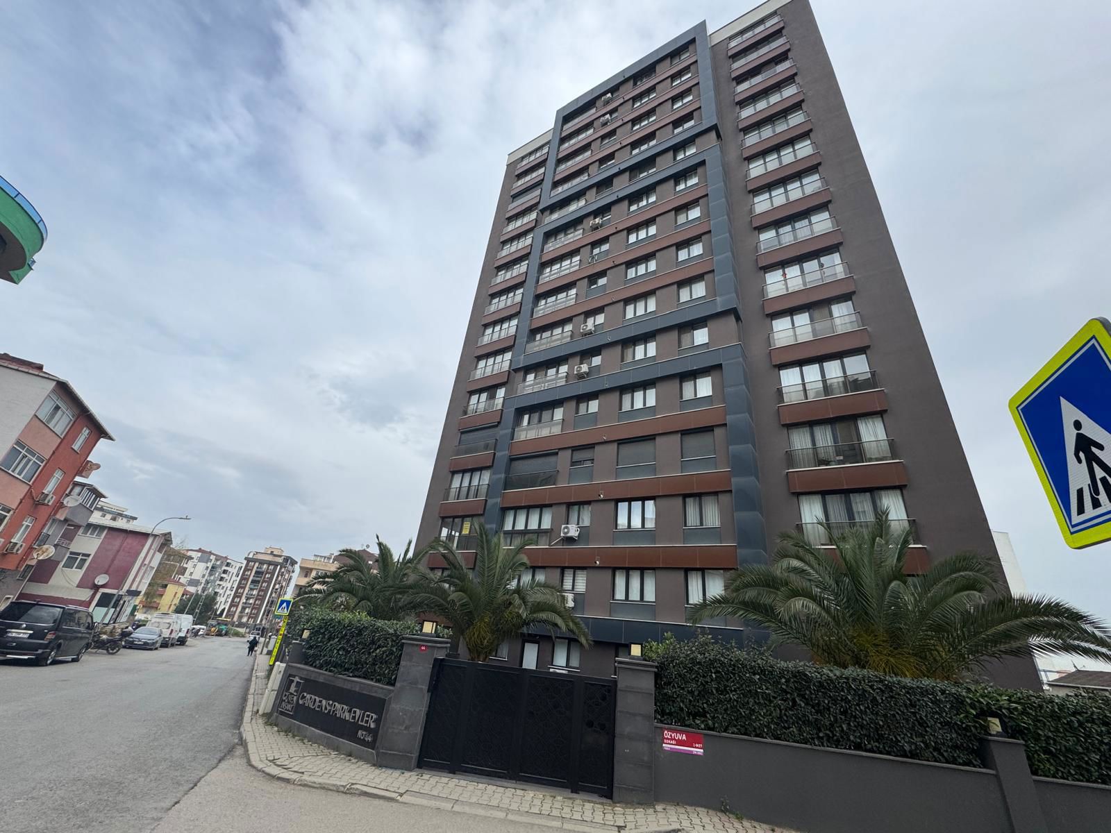 TUZLA AYDINLIDA SIFIR OTURUMLU 3+1 GENİŞ FERAH 106 M² NET DAİRE