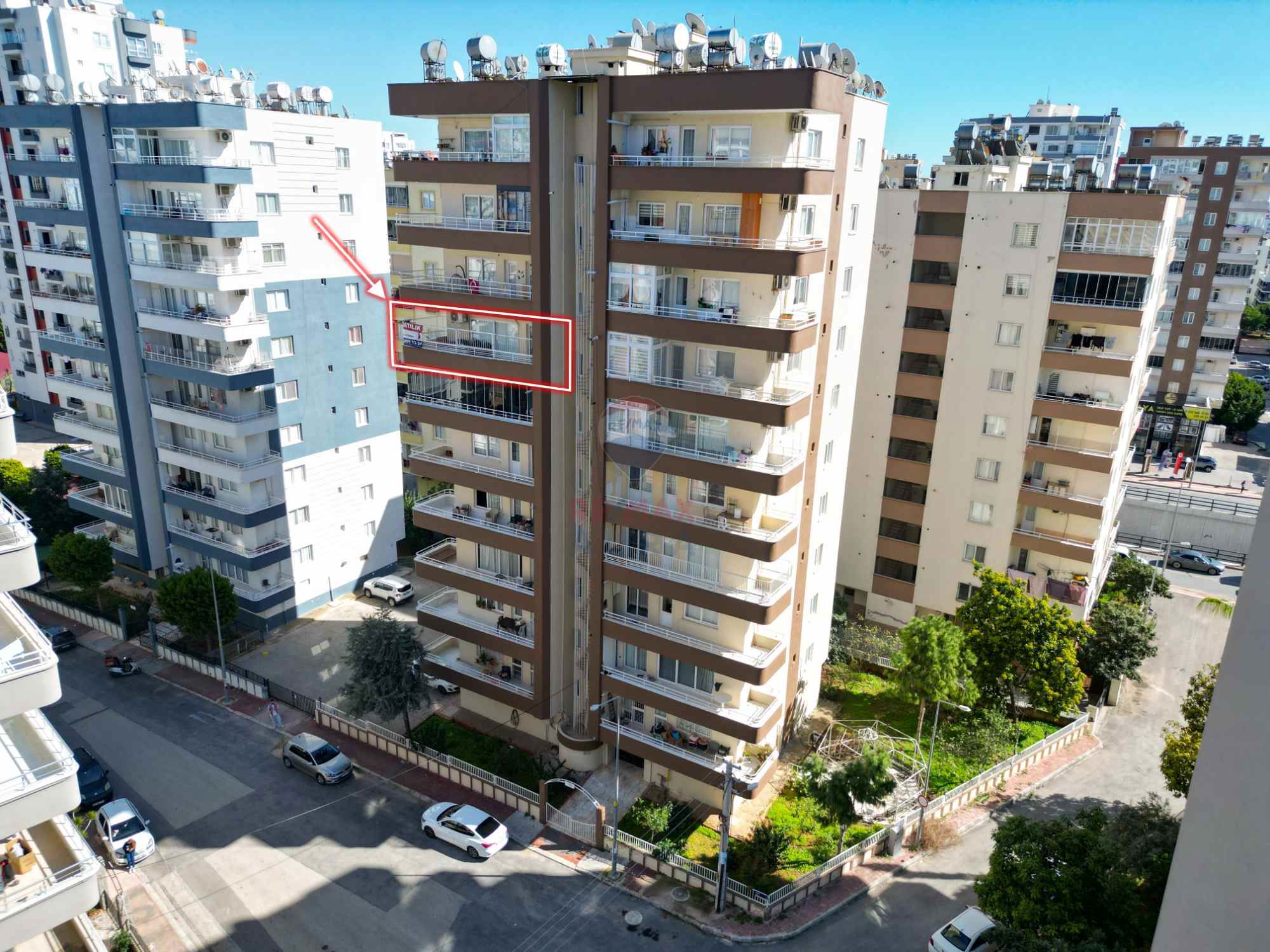 RE/MAX AURA'DAN YENİŞEHİR MENTEŞ'TE SİTE İÇİ SATILIK 3+1 DAİRE