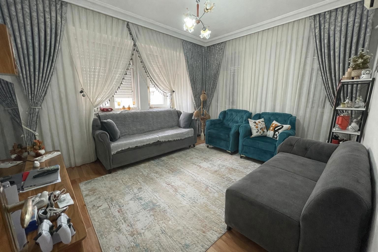MANAVGAT BAHÇELI EVLERDE SATILIK 2+1 ARAKAT MUHTEŞEM FIRSAT DAIRE