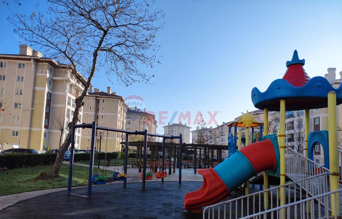 RE/MAX DREAM'DEN ÇINARLI KENT KONUTLARINDA ARA KAT 2+1 KİRALIK