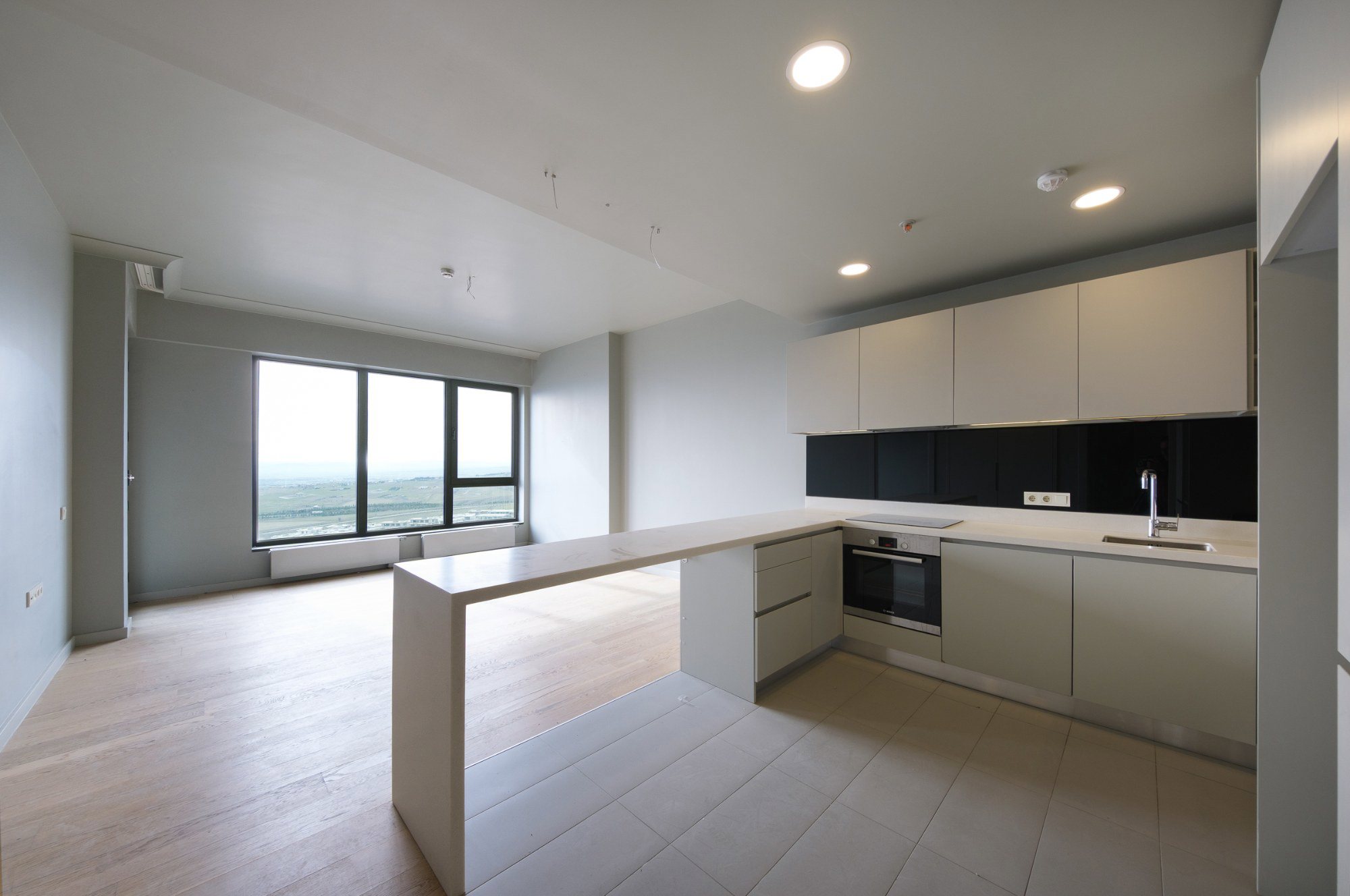 İNCEK LOFT’TA SATILIK 1+1 GÖL MANZARALI BOŞ DAIRE