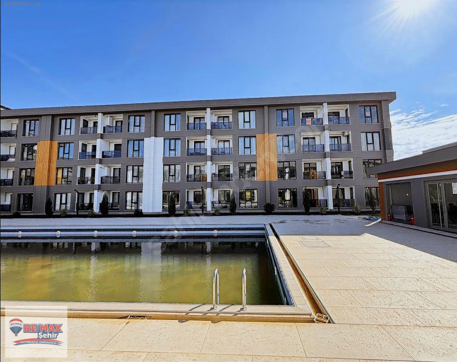 RE/MAX ŞEHİR'DEN AKYOL LOUNGE'DA KİRALİK DAİRE