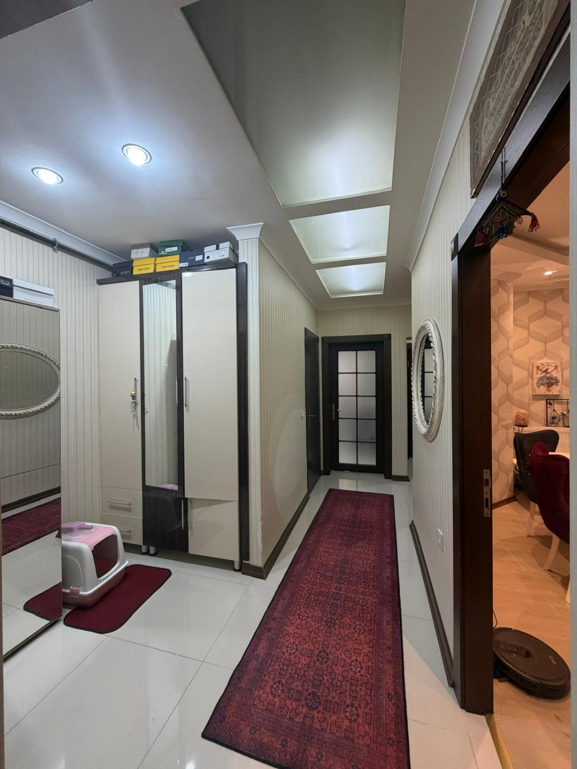 K.ESAT BALLIBABA SOKAK'TA İÇİ KOMPLE YAPILI 3+1+KİLER DAİRE
