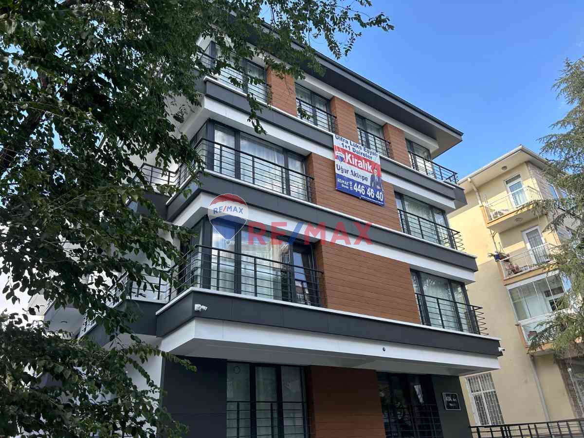 ATAKULE'YE KOMŞU SIFIR ULTRA LÜKS EŞYALI KİRALIK 1+1 DAİRE