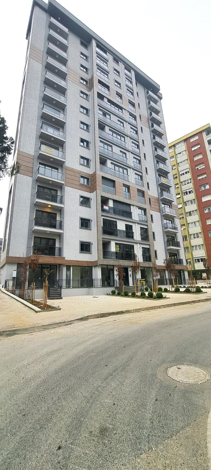 GÖZTEPE'DE PRESTİJLİ FİRMA YAPIMI YENİ BİNADA FERAH 3+1 DAİRE