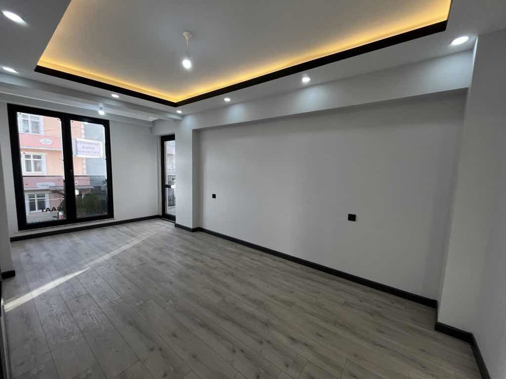 REMAX DREAM DEN ALİKAHYA MAH 1+1   ÇATI DUBLEKS