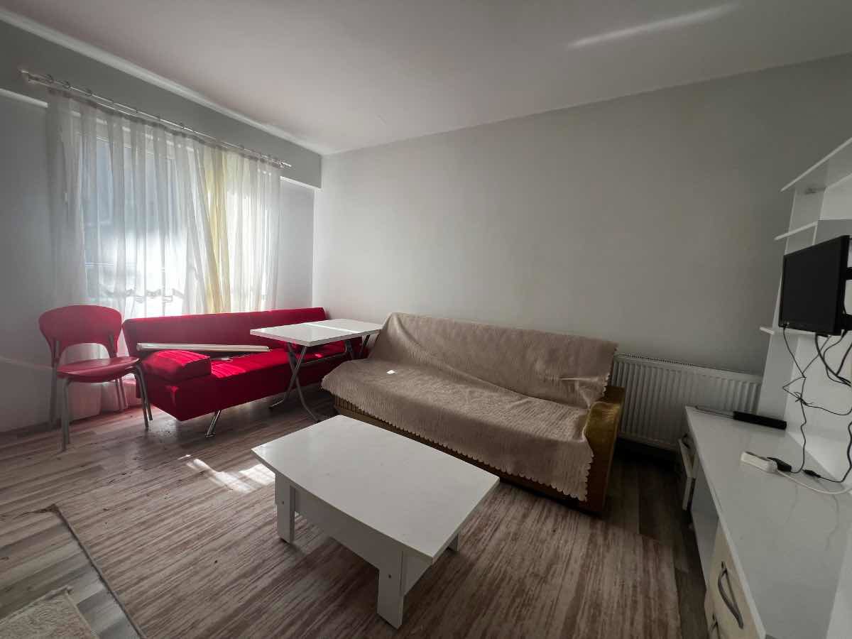 REMAX MODEL DEN ZEYTİNKÖY DE 1+1 EŞYALI KİRALIK APART